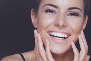 Teeth whitening in Kent removes years of stains